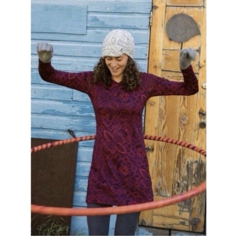 Title Nine Sporty Dress M Mercury Hooded Shift Abstract Floral Print Zip Pocket